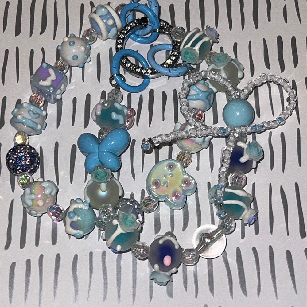 Blue & white needed bag charm.Super kawaii,dress your handbag w this purse Charm